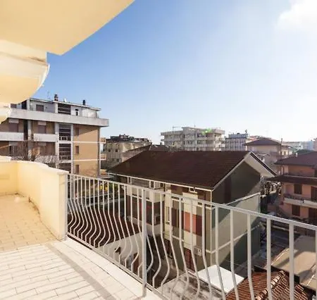 Via Giumbo Apartament Rimini